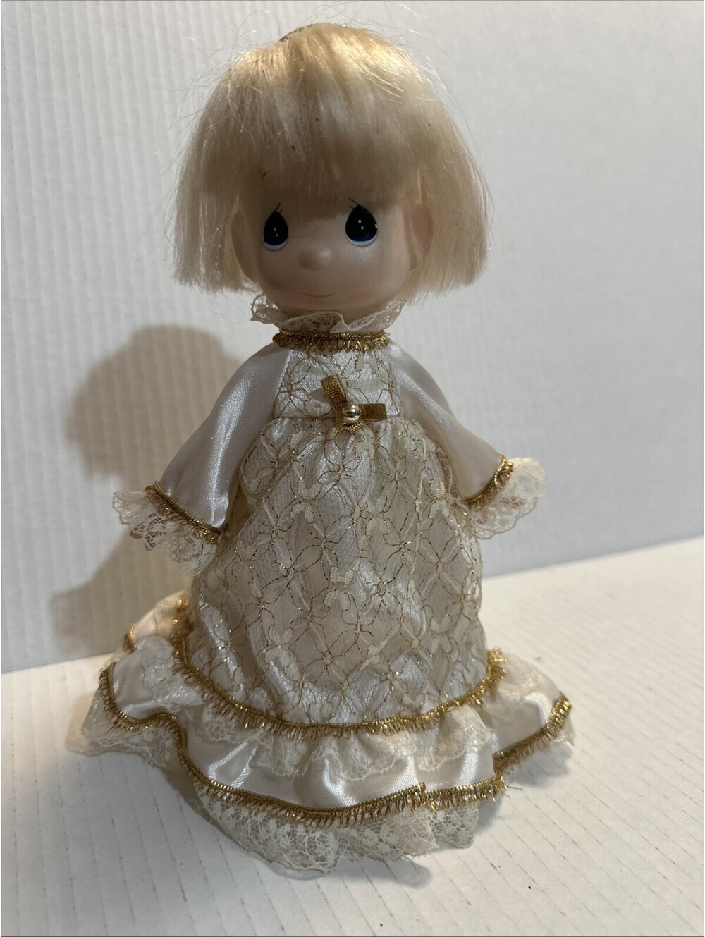 Vintage Precious Moments Angel Tree Topper 9 inch Blonde Christmas Holiday Decor